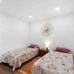 Lomi Com Piscina Apartmán
