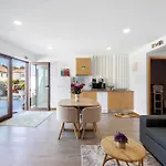 Lomi Com Piscina Apartmán Apúlia