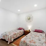 Lomi Com Piscina Apartmán