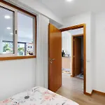 Lomi Com Piscina Apartmán Apúlia