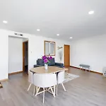 Apartmán Lomi Com Piscina