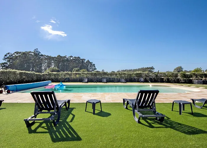 Lomi Com Piscina Apulia